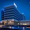 Многоцветная фасадная подсветка отеля Park Inn в Нижнем Тагиле